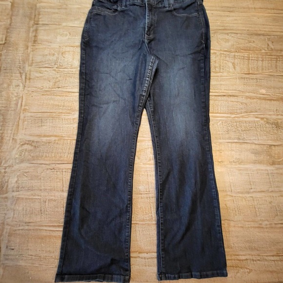 NYJD BILLIE MINI BOOTCUT JEANS SIZE 14W Dark Wash Lift Tuck Technology - Picture 1 of 12